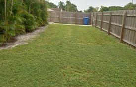 Townhome – Royal Palm Beach, Palm Beach, Florida,  USA for $299,000