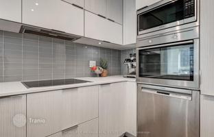 5-bedroom apartment in Richmond Street West for C$1,207,000