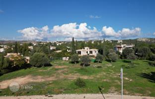 Land plot 1,409 m² in Aphrodite Hills for 440,000 €