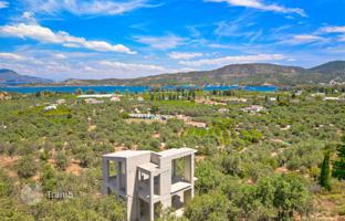 Three-level unfinished house with a large plot in Galatas, Peloponnese, Greece for 285,000 €