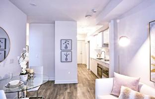 5-bedroom apartment in Redpath Avenue for C$736,000