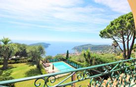 Outstanding property with panoramic view for 7,500,000 €