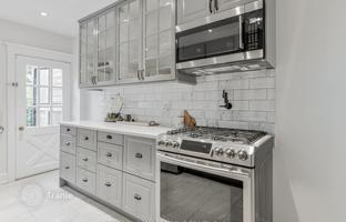 8-bedroom townhouse in East York for C$1,242,000