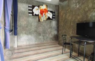 6-bedroom villa 250 m² in Pattaya for $224,000