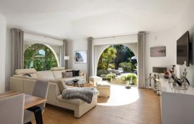 Villa – Mougins, Côte d'Azur (French Riviera), France for 2,650,000 €