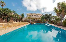 Villa with a vineyard, a fish pond and a pool in San Miguel, Canary Islands, Spain for 1,200,000 €