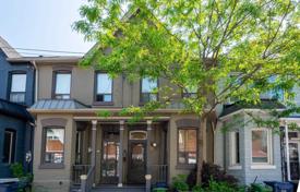 Terraced house – Old Toronto, Toronto, Ontario,  Canada for C$1,617,000