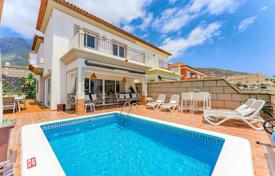 Sunny townhouse with a pool and ocean views in El Madroñal, Tenerife, Spain for 950,000 €