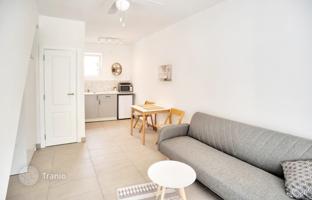 1-bedroom apartment 62 m² in Baošići for 167,000 €