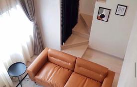 1 bed Duplex in Knightsbridge Prime Sathorn Thungmahamek Sub District for $172,000