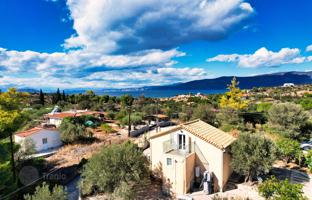 Cozy furnished house 750 m from the beach, Kranidi, Peloponnese, Greece for 250,000 €