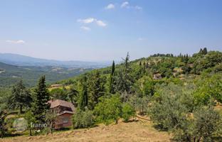 4-bedroom villa 430 m² in Arezzo for 1,100,000 €