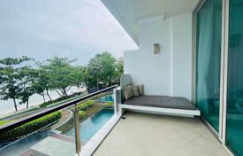 2-bedrooms apartment in respectable condominium. Sea view for $418,000
