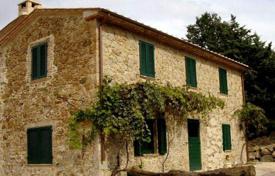 Two-storey stone villa in Scansano, Tuscany, Italy for 900,000 €