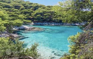 Land plot in Hvar for 2,020,000 €