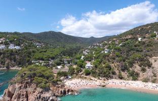 Elite villa with a pool one step from the beach, Rosamar, Girona, Costa Brava, Spain for 2,200,000 €