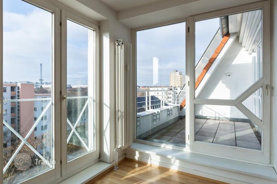 3-bedrooms penthouse for sale in Charlottenburg for 999,000 €, ad ...