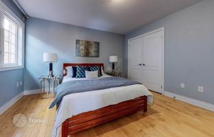 11-bedroom house in North York for C$2,618,000