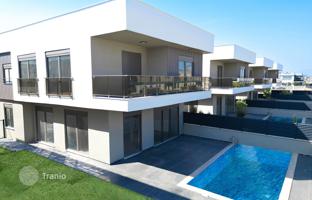 5-bedroom villa 400 m² in Döşemealtı for 34,983,000 TRY