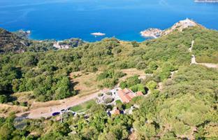 Land plot 613 m² in Blizikuće for 129,000 €