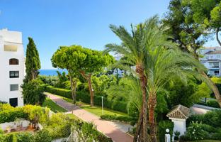 2-bedroom apartment 174 m² in Marbella for 1,195,000 €