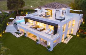 Villa for sale in Nueva Andalucia for 4,250,000 €