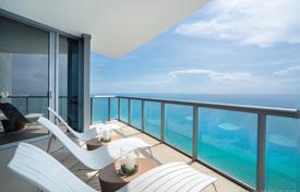 Spacious apartment with ocean views in a residence on the first line of the beach, Sunny Isles Beach, Florida, USA for $4,995,000