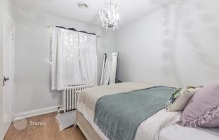 8-bedroom house in East York for C$1,805,000