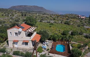 Land plot 516 m² in Kefalas for 325,000 €