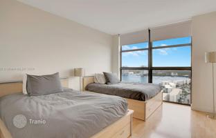 3-bedroom apartments in condo 175 m² in Aventura for $954,000