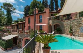 Beautiful villa with a garden and a swimming pool, Montecatini Terme, Italy for 4,900 € per week