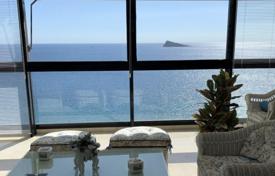 Spacious apartment in a residence with a swimming pool on the first line from the sea, Benidorm, Spain for 795,000 €