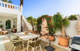 Town House for sale in Beach Side Golden Mile, Marbella Golden Mile for 2,495,000 €