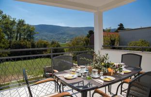4-bedroom mansion 340 m² in Crikvenica for 660,000 €