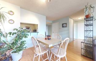 3-bedroom apartment in East York for C$716,000