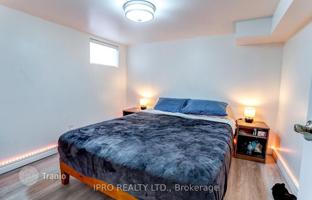 10-bedroom townhouse in East York for C$1,558,000