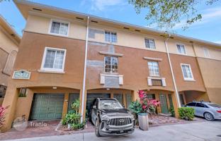 1-bedroom apartments in condo 80 m² in Miami for $350,000