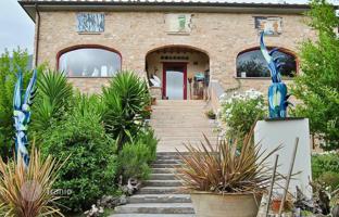 7-bedroom cottage in Camaiore for 1,500,000 €