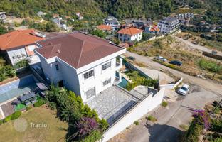 5-bedroom villa 350 m² in Tepe for 83,292,000 TRY