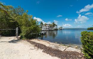 3-bedroom house 403 m² in Tavernier for $1,199,000