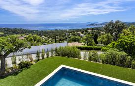 Villa – La Croix-Valmer, Côte d'Azur (French Riviera), France for 2,970,000 €
