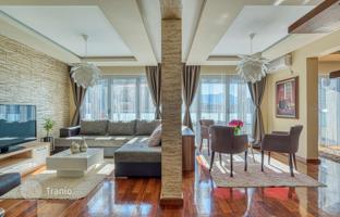 5-bedroom penthouse 188 m² in Budva city for 635,000 €