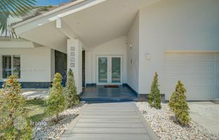 4-bedroom house 391 m² in Doral for $2,500,000