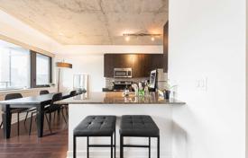 Apartment – Wellington Street West, Old Toronto, Toronto,  Ontario,   Canada for C$1,041,000