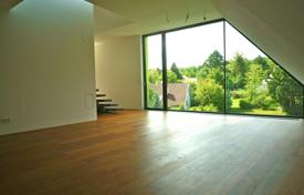 Apartments for sale in Vienna. Duplex penthouse apartment in a new building with parking in a prestigious location XIX district of Vienna, Sievering Apartments for sale in Vienna. Duplex penthouse apartment in a new building with parking in a prestigious location XIX district of Vienna, Sievering