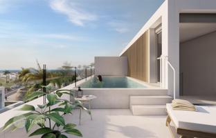 4-bedroom villa 180 m² in Estepona for 730,000 €