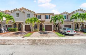 Townhome – Cutler Bay, Miami, Florida,  USA for $420,000
