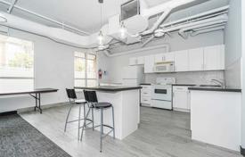 Apartment – King Street, Old Toronto, Toronto,  Ontario,   Canada for C$1,074,000