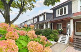 Terraced house – East York, Toronto, Ontario,  Canada for C$1,757,000