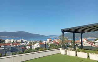 2-bedroom penthouse 104 m² in Tivat city for 300,000 €